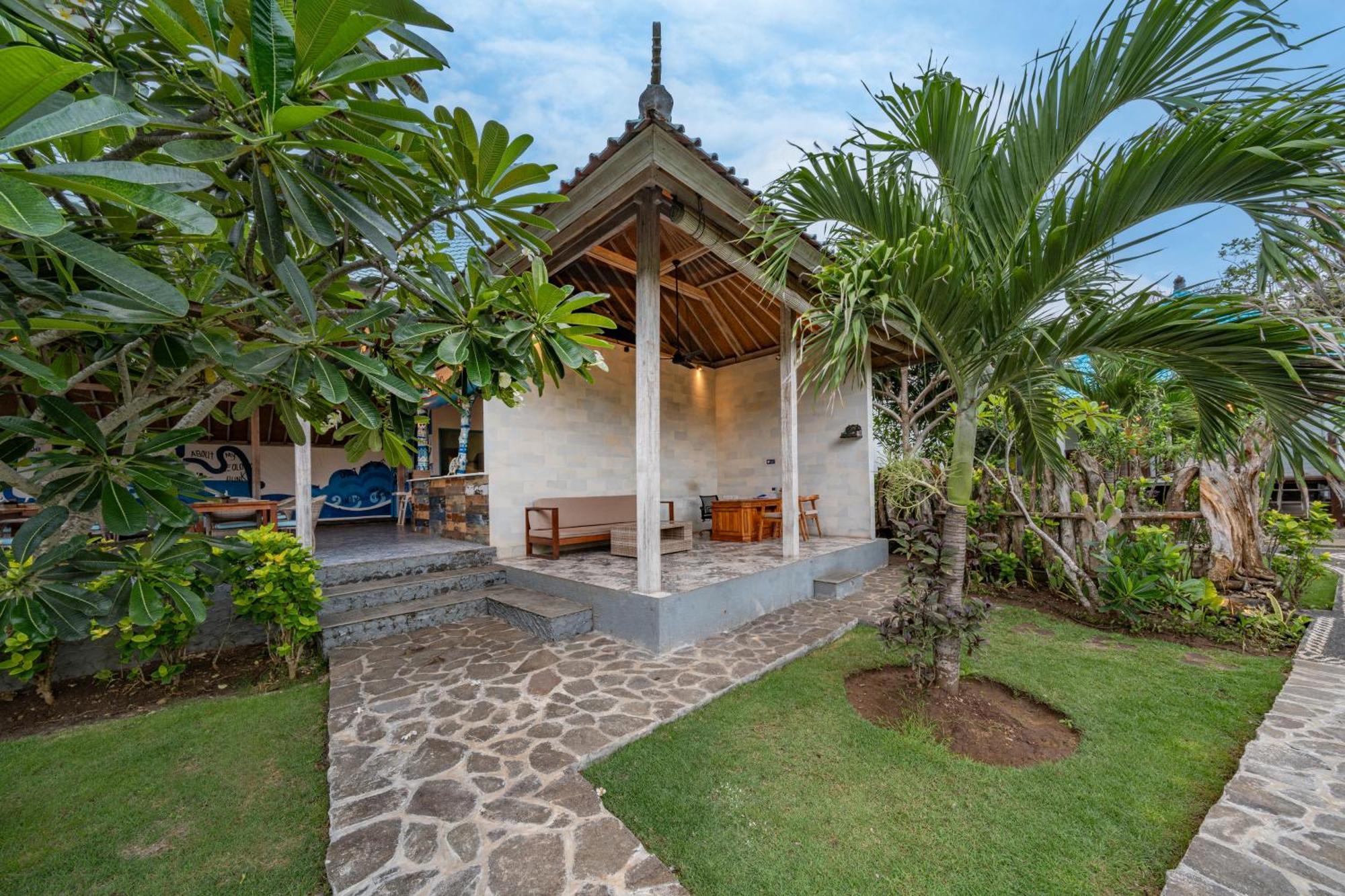 Готель The Cubang Hut'S Lembongan Екстер'єр фото