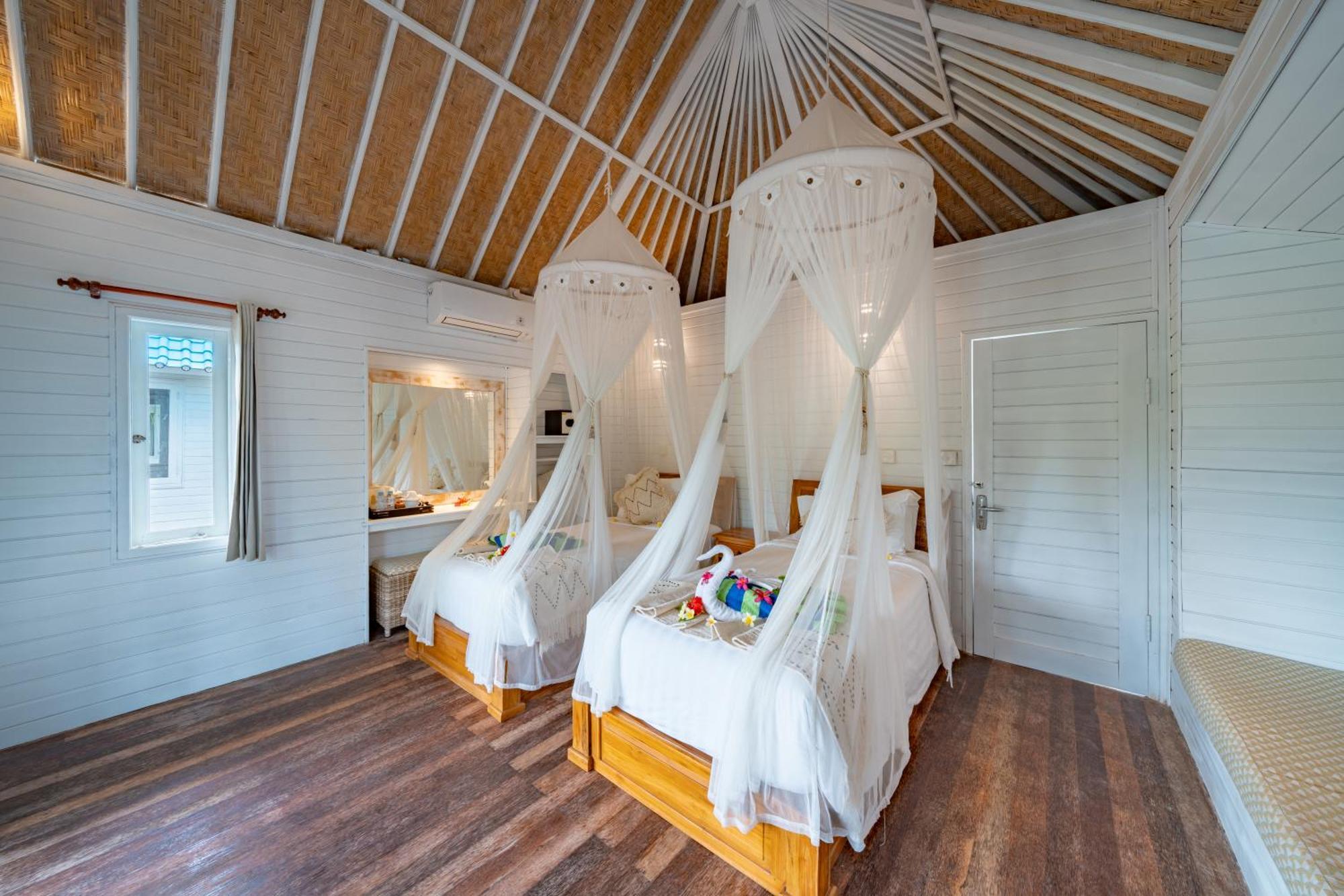 Готель The Cubang Hut'S Lembongan Екстер'єр фото